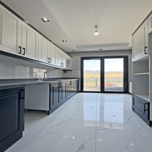 İNCE ZEVKLERLE TASARLANMIŞ ŞEHRİN MERKEZİNDE OLAĞANÜSTÜ YAŞAM !