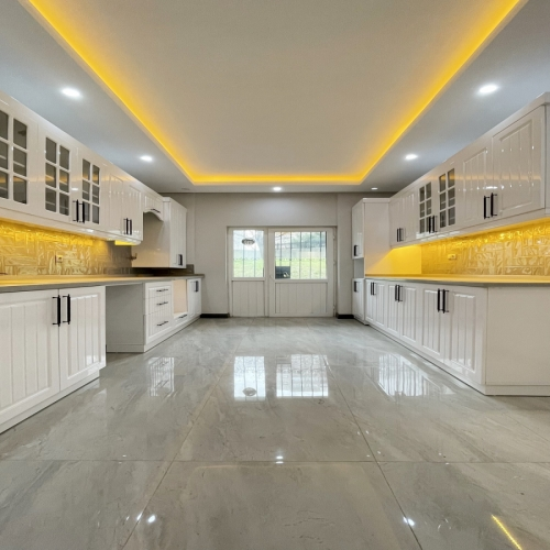 BEYKENT´İN MERKEZİNDE ULTRA LÜKS TASARIMIYLA GENİŞ M2´Lİ 3+1