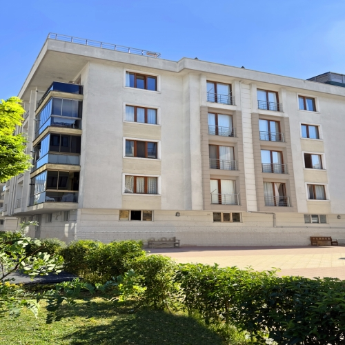 MAVİ VE YEŞİLİN BULUŞTUĞU LOKASYONDA HUZUR DOLU YAŞAM....